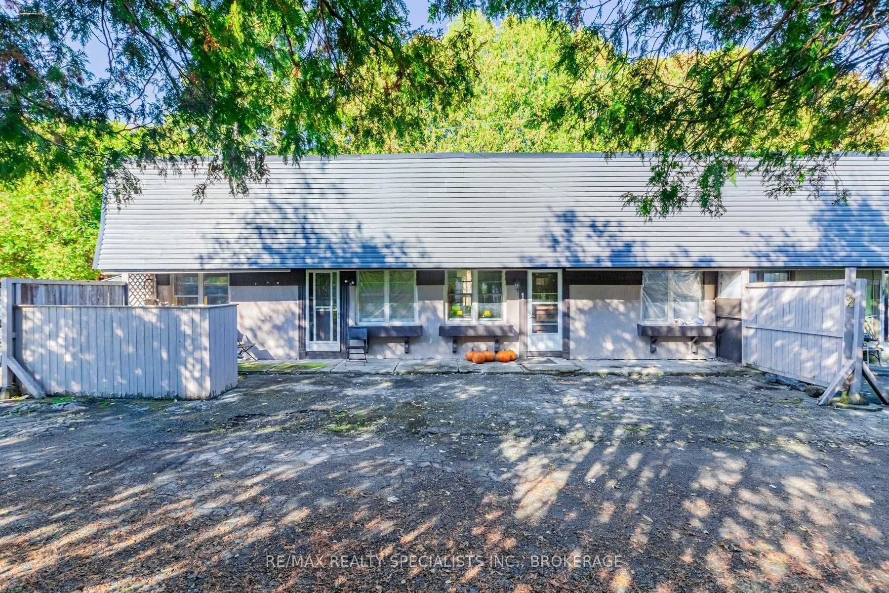 300 Freelton Road - 1